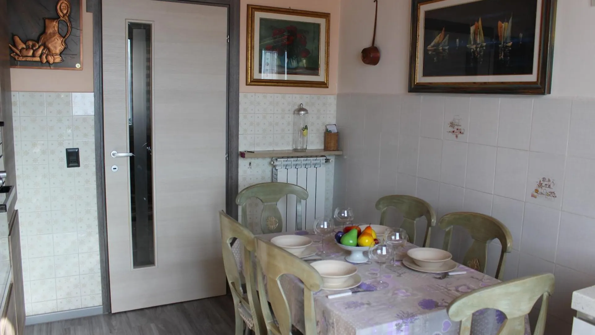 Apartamento Casa Heli 1 San Zeno di Montagna Italia